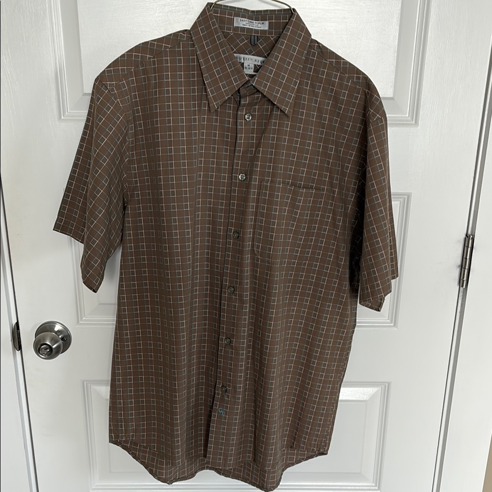 Geoffrey Beene Men's Taupe Short Sleeve Shirt